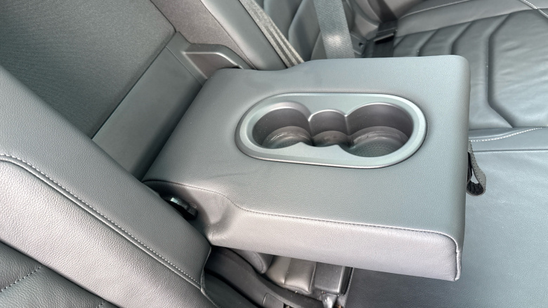 Volkswagen Touareg 3.0 V6 TDI 4Motion R-Line Tech 5dr Tip Auto Diesel Estate